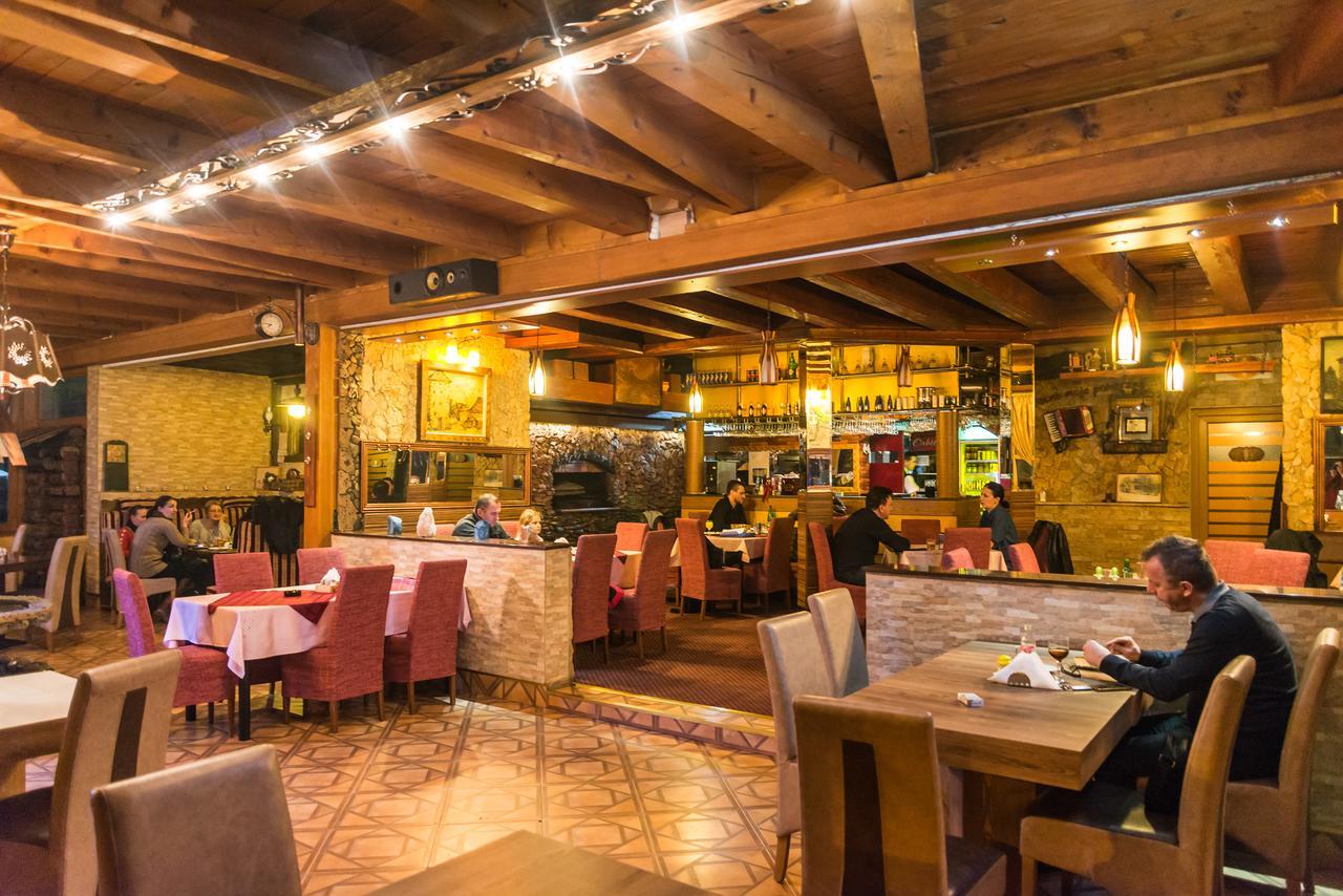 Donji Vakuf Motel Orhideja מראה חיצוני תמונה