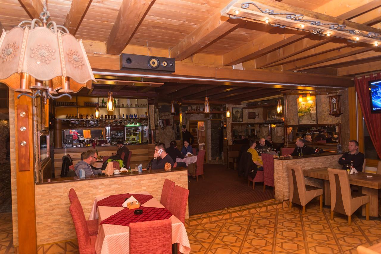 Donji Vakuf Motel Orhideja מראה חיצוני תמונה